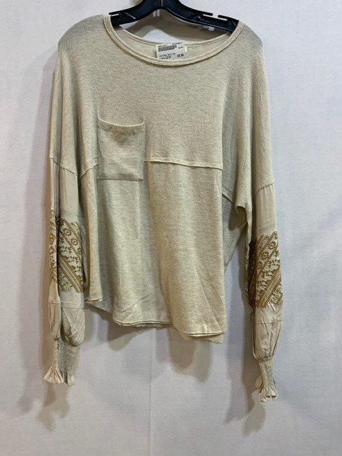 Vist Large View of Product Image Which is Used Unbranded Long Sleeve Top L-12/14