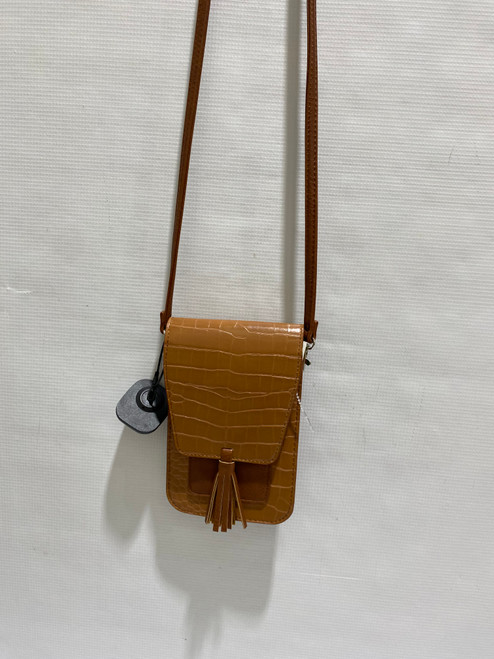 Vist Large View of Product Image Which is Used Unbranded Leather Wallet