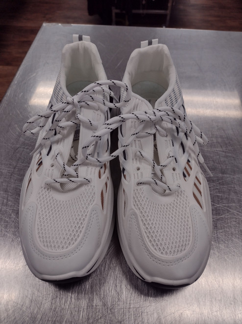 Vist Large View of Product Image Which is Used Unbranded Casual Shoes 11.5