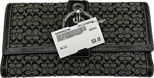 Vist Large View of Product Image Which is Used Coach Wallet