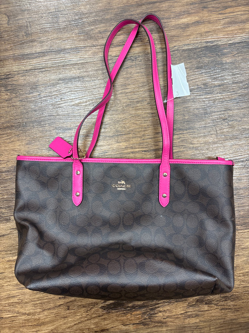 Vist Large View of Product Image Which is Used Coach Large Leather Handbag