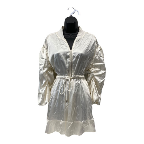 Vist Large View of Product Image Which is Used Love the Label Short Dress B S-4/6