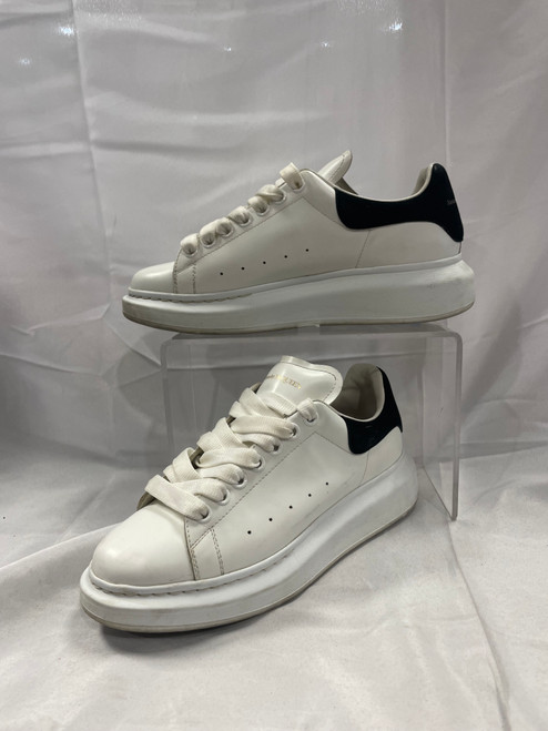 Vist Large View of Product Image Which is Used Mcq Alexander Mcqueen Casual Shoes 9.5