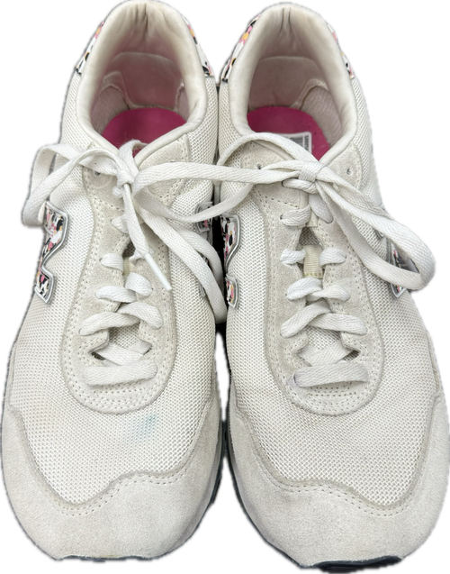 Vist Large View of Product Image Which is Used New Balance Casual Shoes 11