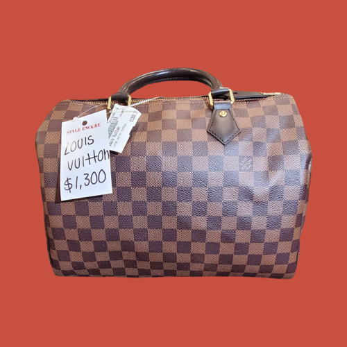 Vist Large View of Product Image Which is Used Louis Vuitton Large Leather Handbag
