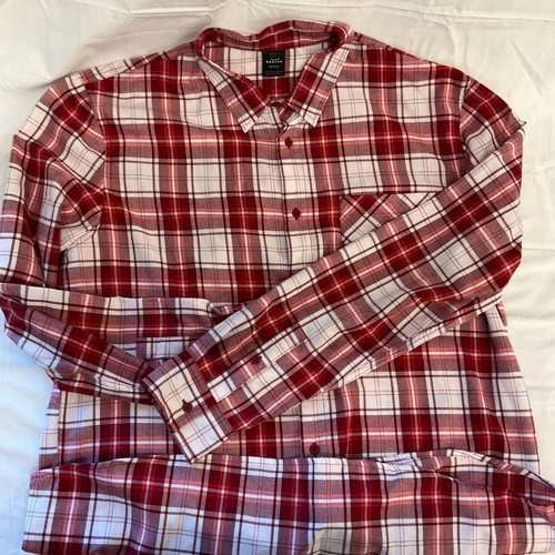 Vist Large View of Product Image Which is Used Unbranded Mens Long Sleeve Top 2X/18-18.5