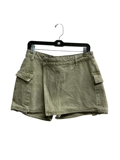 Vist Large View of Product Image Which is Used Zara Short Skirt 12-31
