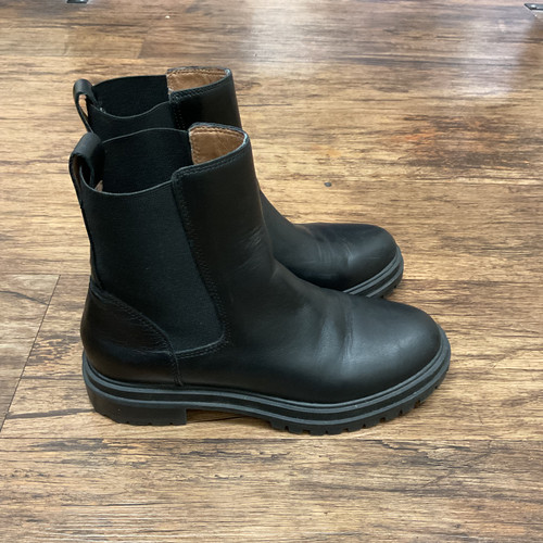 Vist Large View of Product Image Which is Used Madewell Ankle Boots 8