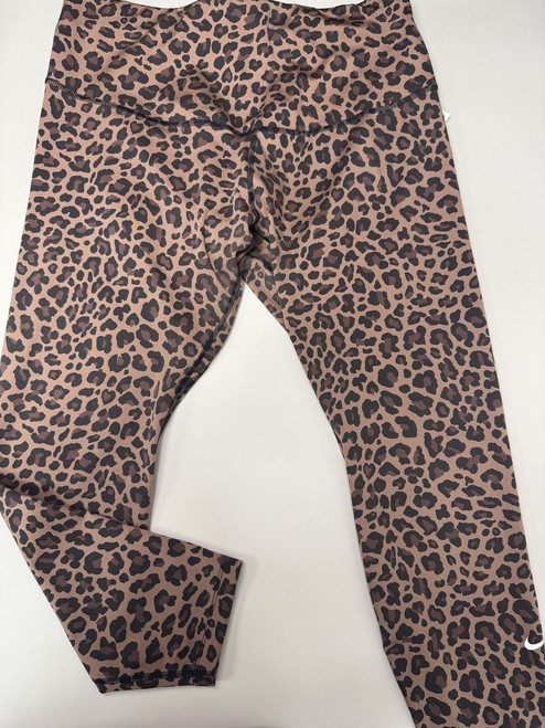 Vist Large View of Product Image Which is Used Nike Active Leggings 18-34