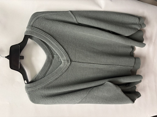 Vist Large View of Product Image Which is Used Unbranded Heavyweight Sweater L-12/14