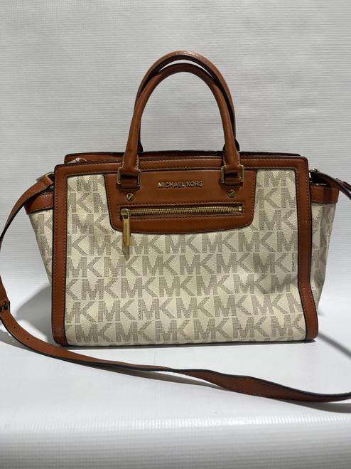 Vist Large View of Product Image Which is Used Michael Kors Large Leather Handbag
