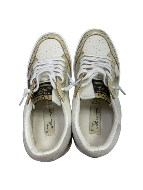 Vist Large View of Product Image Which is Used Vintage Havana Casual Shoes 8