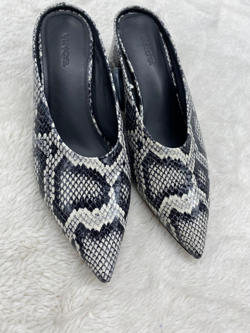 Vist Large View of Product Image Which is Used Vince Low Heels 7