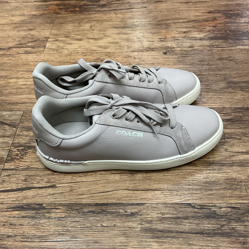 Vist Large View of Product Image Which is Used Coach Casual Shoes 7.5