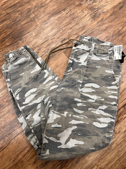 Vist Large View of Product Image Which is Used Grace And Lace Casual Pant 16-33