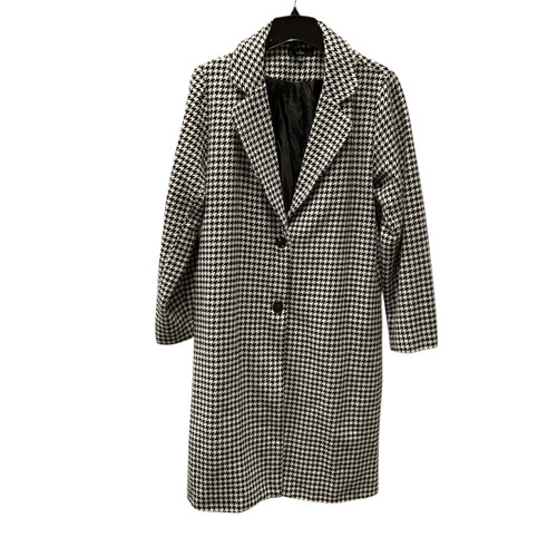 Vist Large View of Product Image Which is Used Lulus Long Heavy Coat XL-16