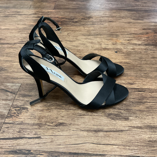 Vist Large View of Product Image Which is Used Nina High Heels 10