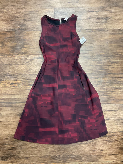 Vist Large View of Product Image Which is Used Lululemon Active Dress S-4/6