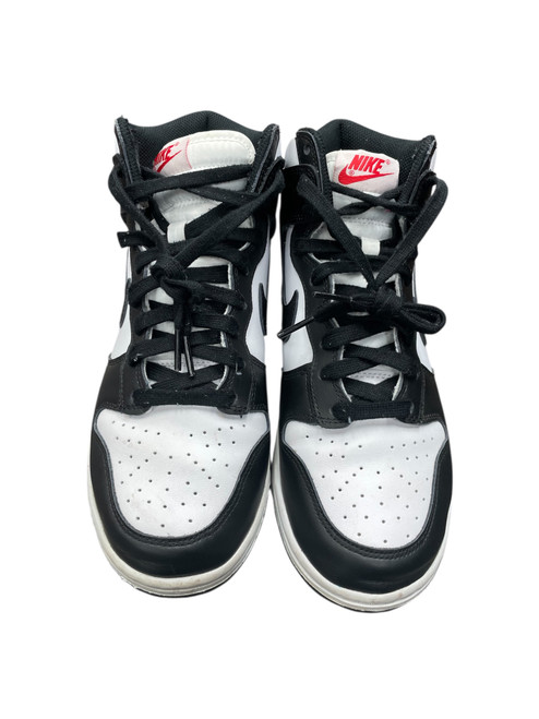 Vist Large View of Product Image Which is Used Nike Casual Shoes 8.5