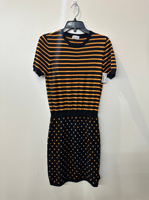 Vist Large View of Product Image Which is Used Unbranded Short Dress B S-4/6