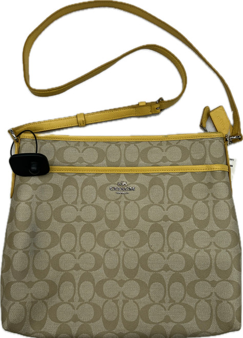 Vist Large View of Product Image Which is Used Coach Large Handbag