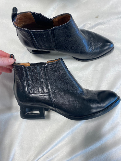 Vist Large View of Product Image Which is Used Jeffrey Cambell Ankle Boots 6.5