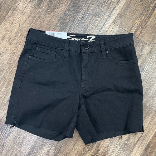 Vist Large View of Product Image Which is Used Seven7 Shorts 6-28