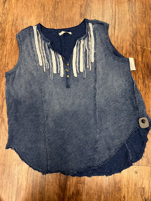 Vist Large View of Product Image Which is Used Free People Short Sleeve Top XS-0/2