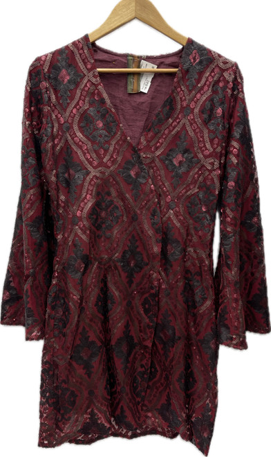 Vist Large View of Product Image Which is Used Aratta Silent Journey Short Dress F XS-0/2