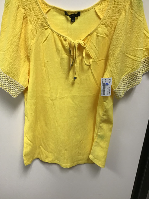 Vist Large View of Product Image Which is Used Unbranded Short Sleeve Top L-12/14