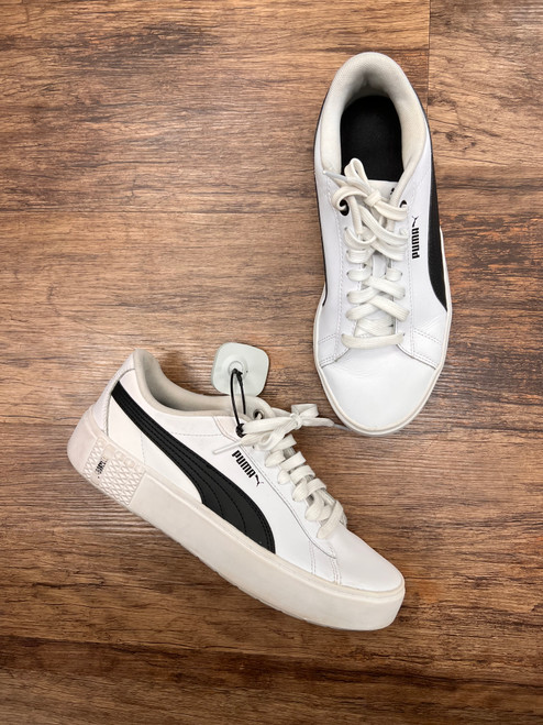 Vist Large View of Product Image Which is Used Puma Performance Shoes 8