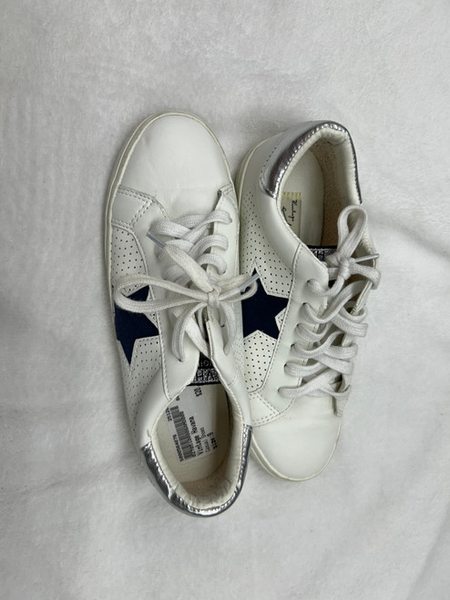 Vist Large View of Product Image Which is Used Vintage Havana Casual Shoes 9