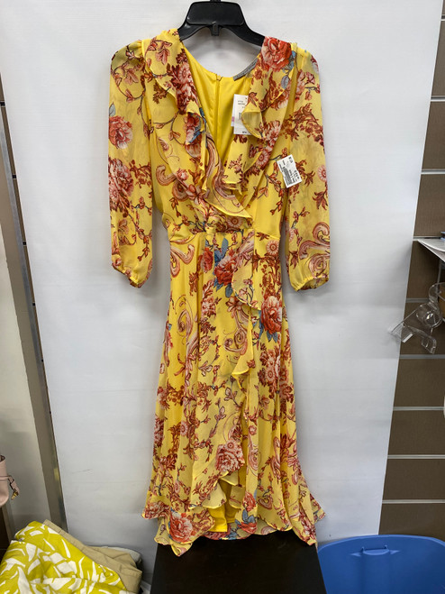 Vist Large View of Product Image Which is Used Danny & Nicole Short Dress F M-8/10