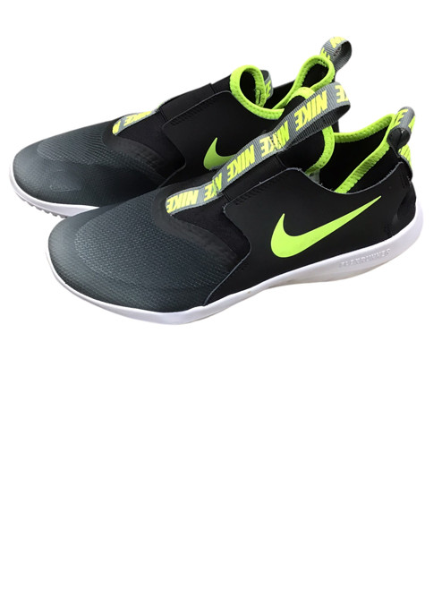Vist Large View of Product Image Which is Used Nike Casual Shoes 5.5