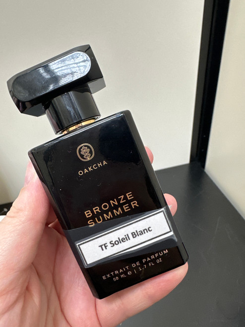 Vist Large View of Product Image Which is Used Oakcha Bronze Summer