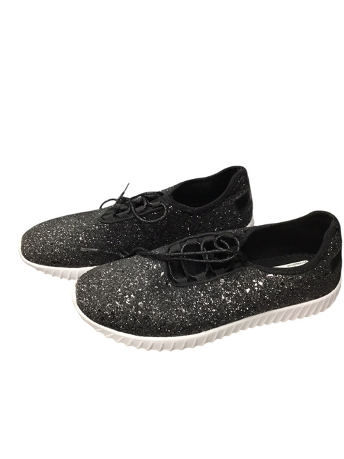 Vist Large View of Product Image Which is Used Forever Casual Shoes 10