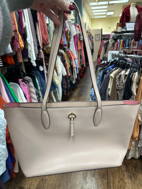 Vist Large View of Product Image Which is Used Kate Spade New York Xlarge Leather Handbag