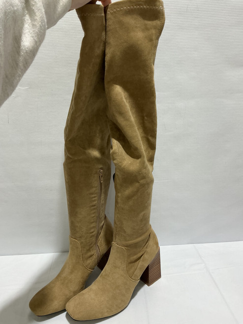 Vist Large View of Product Image Which is Used Unbranded Tall Boots 7.5
