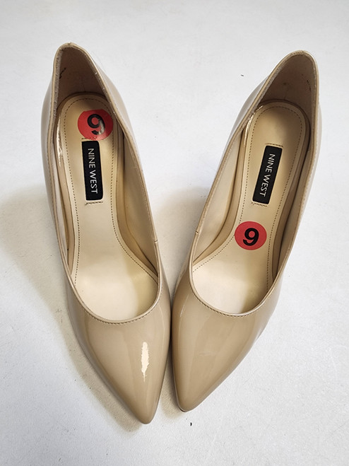 Vist Large View of Product Image Which is Used Nine West High Heels 9