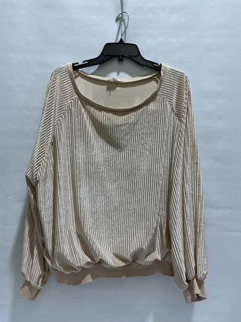 Vist Large View of Product Image Which is Used Entro Long Sleeve Top M-8/10