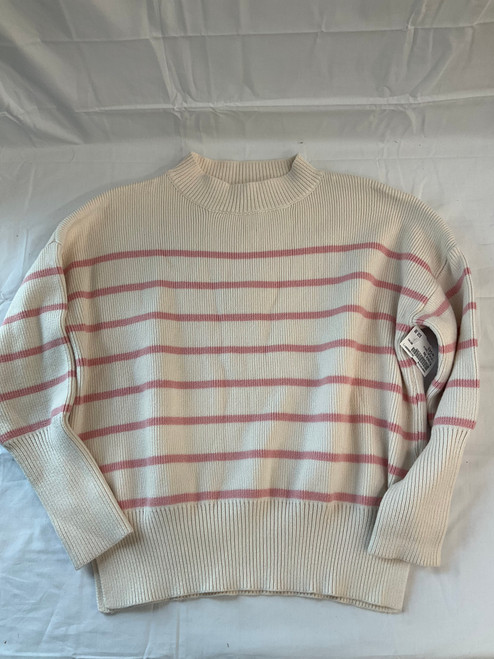 Vist Large View of Product Image Which is Used Miracle Usa Lightweight Sweater S-4/6