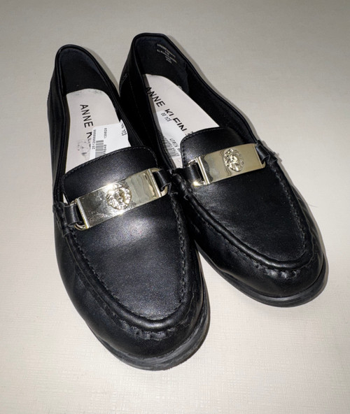 Vist Large View of Product Image Which is Used Anne Klein Flats 6.5