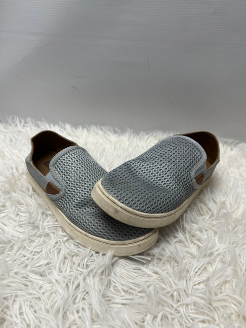 Vist Large View of Product Image Which is Used Olukai Casual Shoes 8