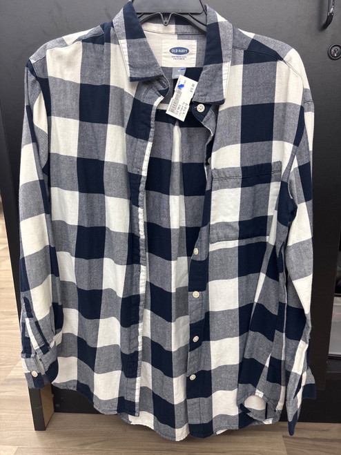 Vist Large View of Product Image Which is Used Old Navy Long Sleeve Top M-8/10