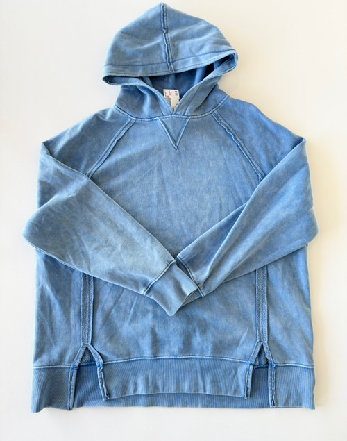 Vist Large View of Product Image Which is Used Danskin Sweatshirt S-4/6