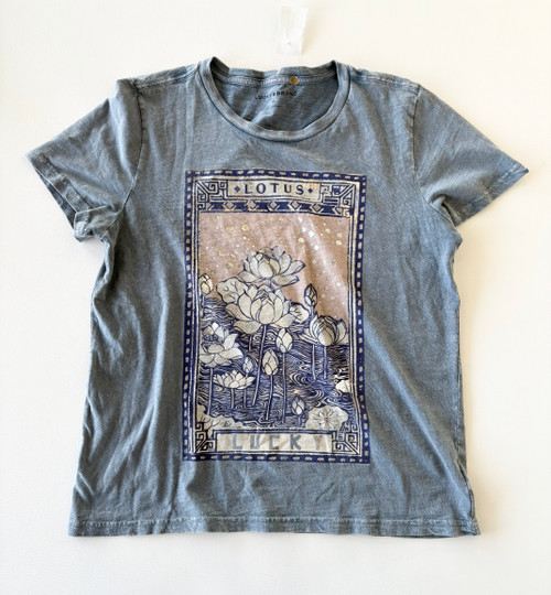 Vist Large View of Product Image Which is Used Lucky Brand T-Shirt M-8/10
