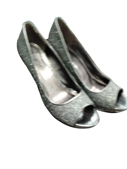Vist Large View of Product Image Which is Used Rampage High Heels 8.5