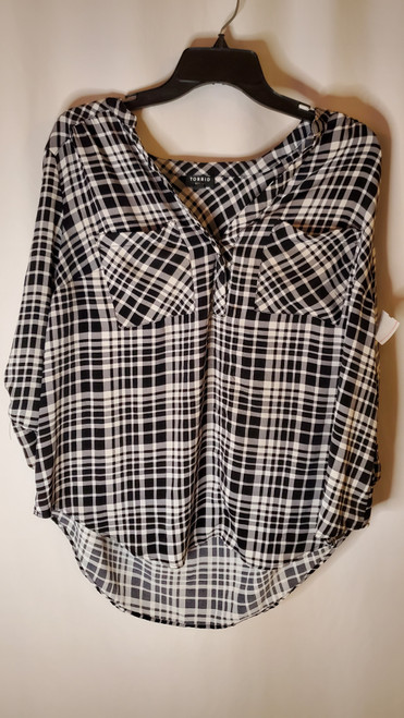 Vist Large View of Product Image Which is Used Torrid Long Sleeve Top 1X-18