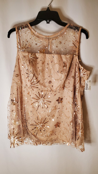 Vist Large View of Product Image Which is Used Torrid Tank Top 1X-18