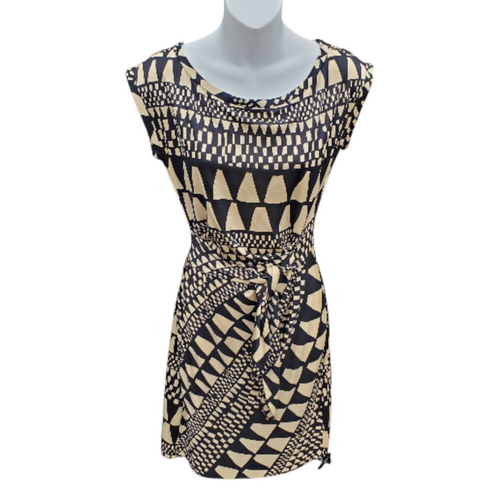 Vist Large View of Product Image Which is Used Diane Von Furstenberg Short Dress B S-4/6